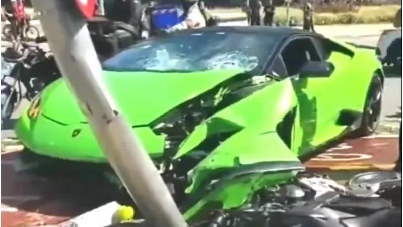 Un bărbat și-a făcut bolidul praf, după ce a intrat cu Lamborghiniul într-un hoț care îi furase Rolexul, în Brazilia. A rămas fără ceas și cu mașina distrusă