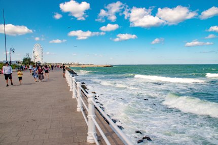 Câţi bani au cheltuit turiştii pe cazare la mare în minivacanţă. Peste 70.000 de oameni au ales litoralul românesc