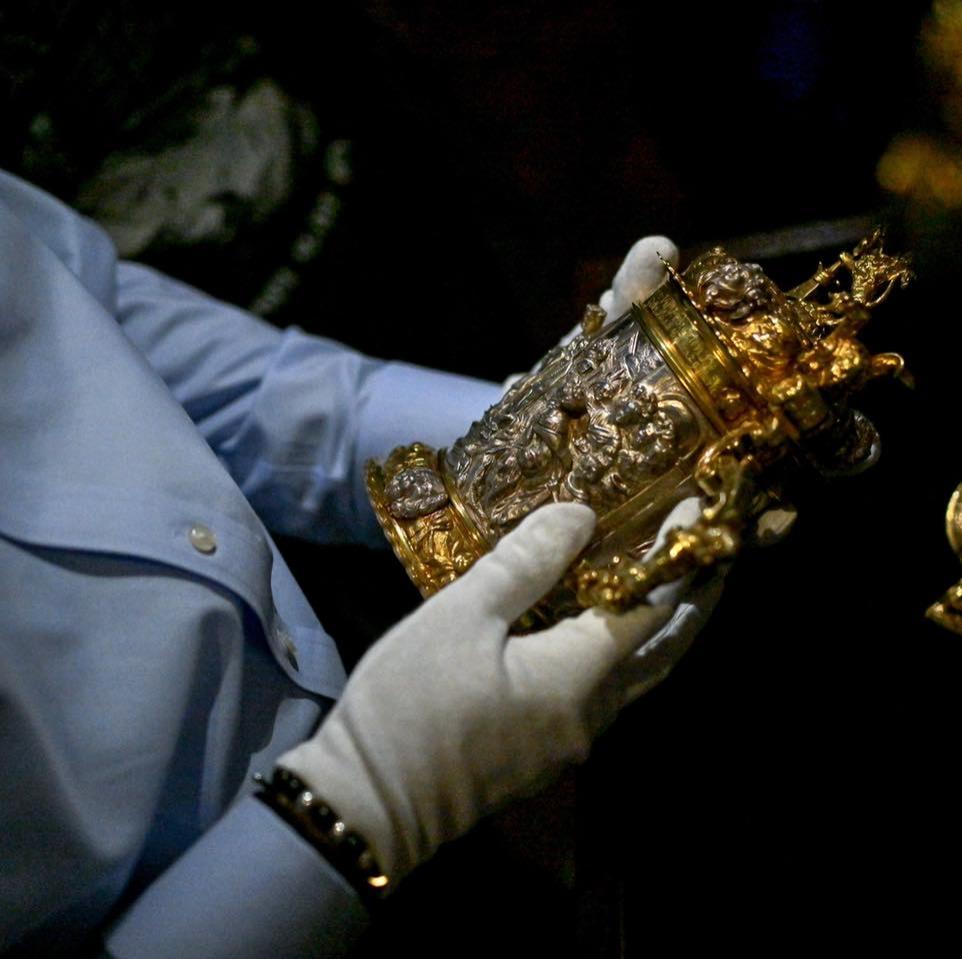 Aurul de la Brukenthal, expus în premieră la București. Unde poate fi admirată comoara din inima Transilvaniei