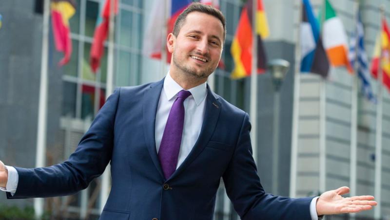 Verzii europeni salută performanţa lui Nicu Ştefănuţă, singurul independent român care a câştigat un nou mandat în PE