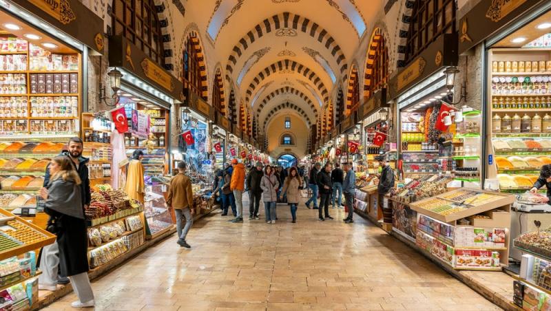Experienţa neplăcută a unui turist român în Istanbul, chiar în prima zi de vacanţă: "Hoție pe față"