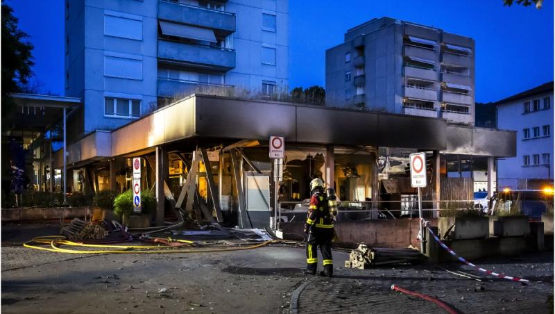 Doi morţi într-o explozie puternică dintr-o parcare subterană din Elveţia. Alte 11 persoane sunt rănite