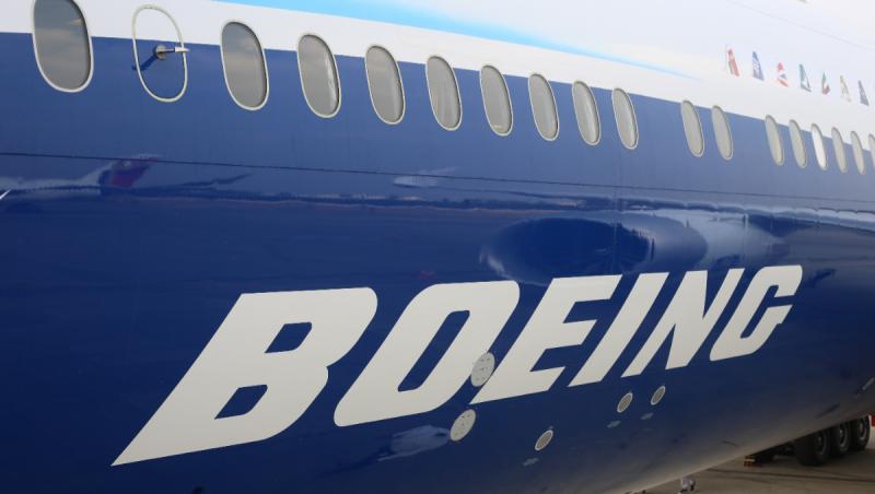 Boeing încetineşte brusc producţia pentru avioanele 737. Şi Airbus se pregăteşte pentru o întrerupere pe termen scurt
