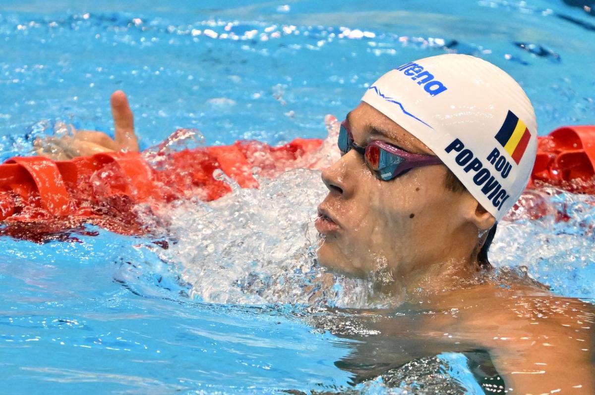 David Popovici s-a calificat în finala la 200 m liber