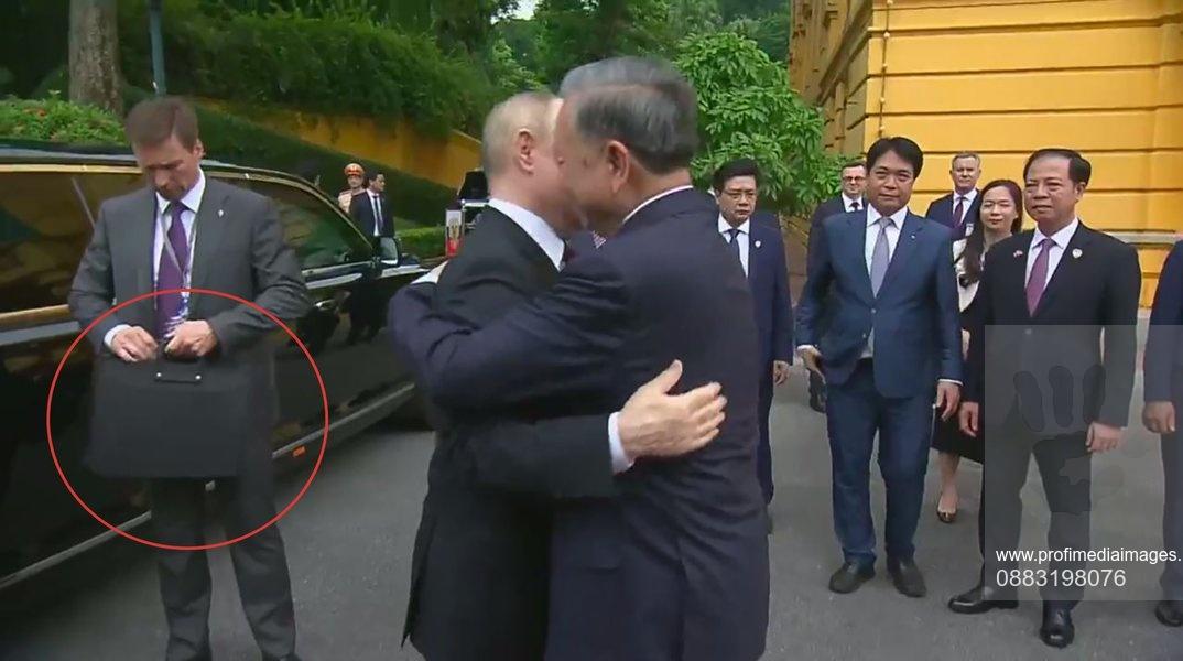 Vladimir Putin, apărat cu valize blindate în Vietnam. Ar fi purtat chiar vestă antiglonţ pe sub costum în Coreea de Nord