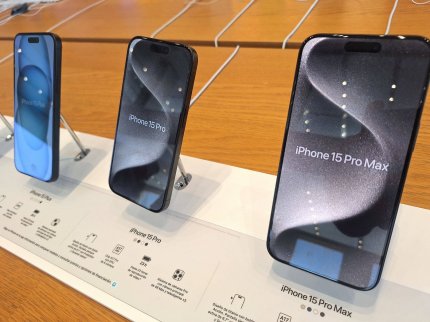 De ce doar iPhone 15 Pro şi iPhone 15 Pro Max primesc noile funcţii AI. Explicaţiile Apple