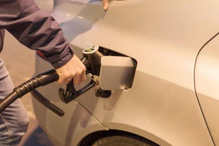 Preţurile la carburanţi sunt în creştere, faţă de cele afişate în ziua precedentă