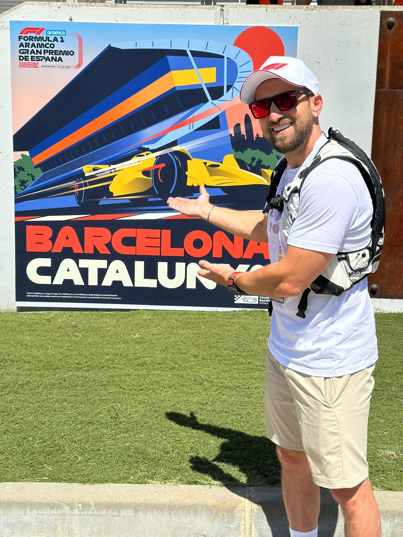 Alexandra Tudor şi Dani Oţil trăiesc live experienţa Formula 1 la Marele Premiu de la Barcelona, difuzat duminică ȋn direct la Antena 1 și pe AntenaPLAY, de la 15:45