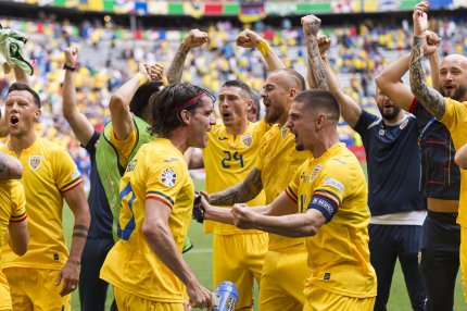 În primele două meciuri, România a învins Ucraina, scor 3-0, şi a pierdut cu Belgia, scor 0-2