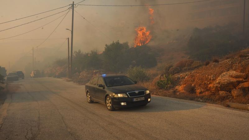 Atenționare MAE: incendii periculoase în Grecia. Zonele cu cel mai mare risc