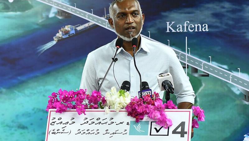"Magie neagră" la nivel înalt. Doi miniştri, arestaţi şi demişi pentru că i-ar fi făcut vrăji preşedintelui din Maldive