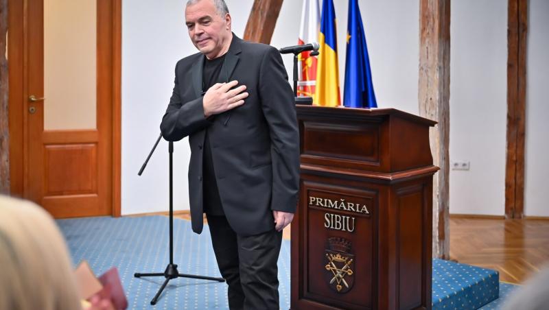Actorul Constantin Chiriac, preşedintele FITS, internat în spital. I s-a făcut rău în timpul unei ceremoii de premiere