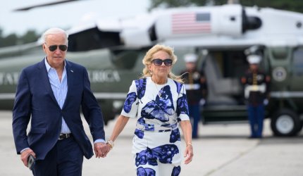 Familia lui Biden i-a cerut acestuia să rămână în cursa pentru Casa Albă. Au criticat modul în care a fost pregătit pentru confruntarea cu Trump