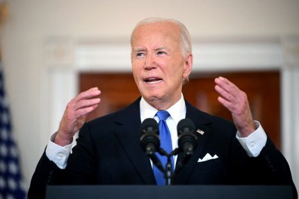 Biden: Nu există regi în America. Decizia Curţii Supreme subminează statul de drept. Trump cere anularea condamnării în dosarul Stormy Daniels