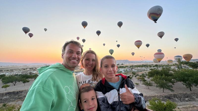 Chef Ștefan Popescu, alături de familie, într-un circuit spectaculos al Turciei, planificat de soția sa: "Zborul cu balonul în Cappadocia a fost o experiență unică"