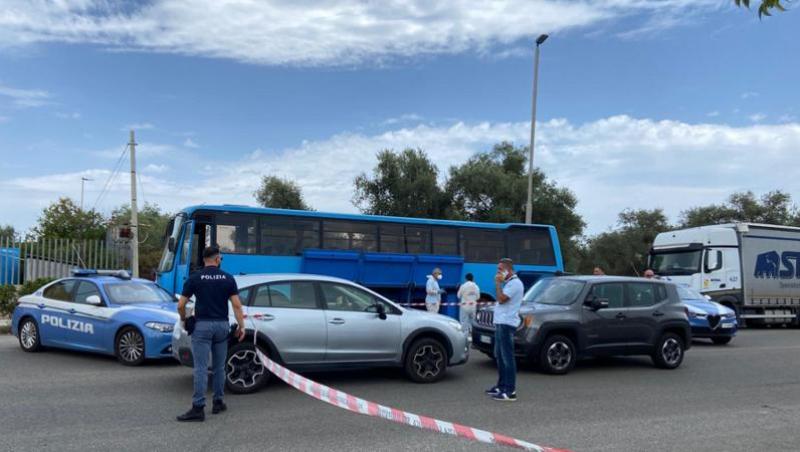 Român găsit mort în portbagajul unui autobuz, lângă o gară, în Italia. Își găsise acolo refugiu să doarmă