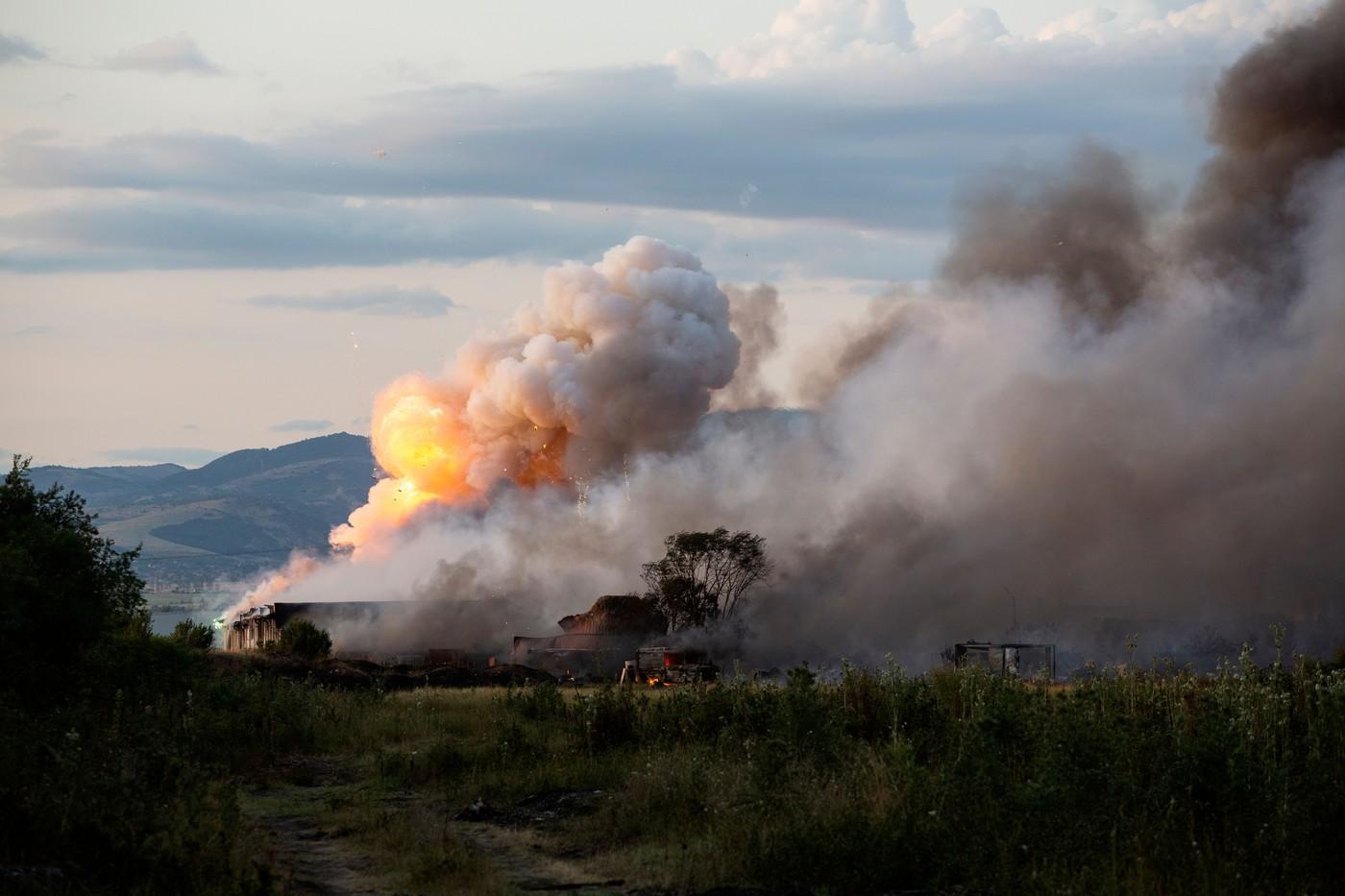 Explozie puternică la un depozit de artificii de lângă Sofia. Două persoane au fost rănite grav