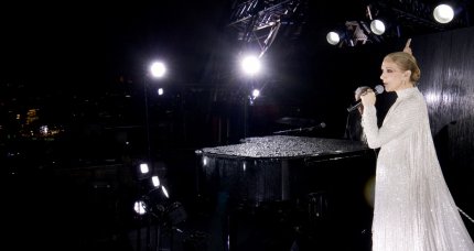 Céline Dion a cântat la ceremonia de deschidere a Jocurilor Olimpice de la Paris 2024. Revenire emoţionantă după lupta cu o boală cruntă