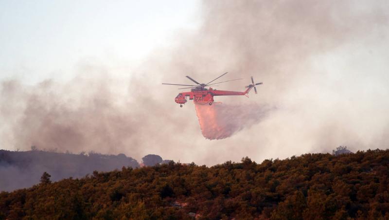 MAE anunţă zonele din Grecia cu risc ridicat de incendii. Insulele vizate de avertizare