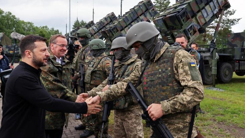 Europenii, uniţi în ceea ce priveşte ajutorul pentru Ucraina: "Creşterea livrărilor de arme se bucură de sprijinul puternic al populaţiei"