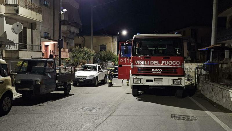Crimă cutremurătoare în Italia: Şi-a ucis fratele, l-a decapitat şi i-a aruncat capul pe balcon. Apoi a anunţat poliţia
