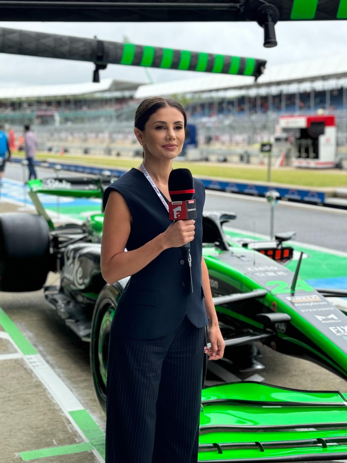 Ana Maria Gheorghe și Florin Ristei sunt ȋn acest weekend la Marele Premiu al Marii Britanii, difuzat duminică ȋn direct la Antena 1 și pe AntenaPLAY, de la 16.45