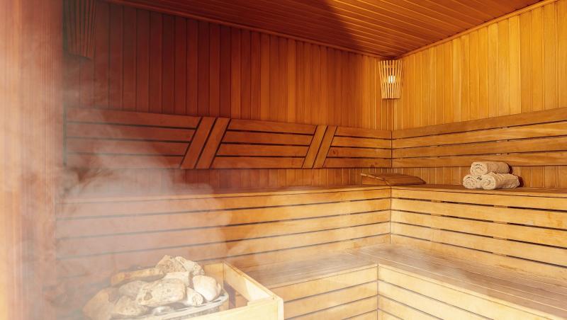 Ce beneficii are sauna umedă sau uscată