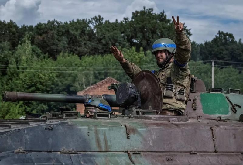 Putin a fost umilit, dar ucrainenii trebuie să se retragă din Rusia. Cele trei scenarii pentru armata Kievului. Analiză