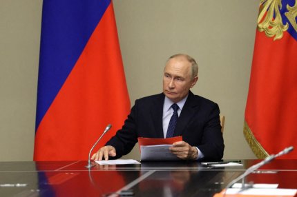 Putin a ordonat armatei să dea inamicul afară de pe teritoriul nostru Susţine că armata a crescut ritmul ofensivei din Donbas