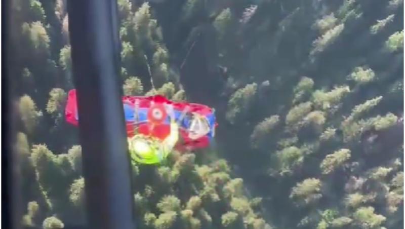 Turistă salvată cu ajutorul unui elicopter, după ce a căzut pe un traseu montan din Munţii Bucegi