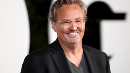 Arestat în legătură cu moartea actorului Matthew Perry. Poliţia are mai mulţi suspecţi, la un an după ce starul a încetat din viaţă după o supradoză