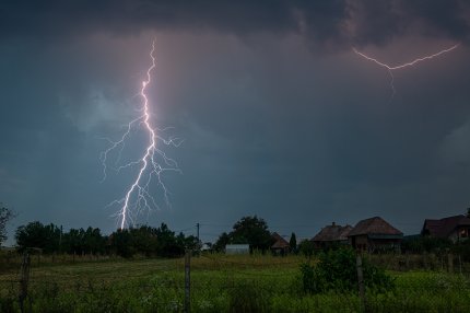 furtună în România