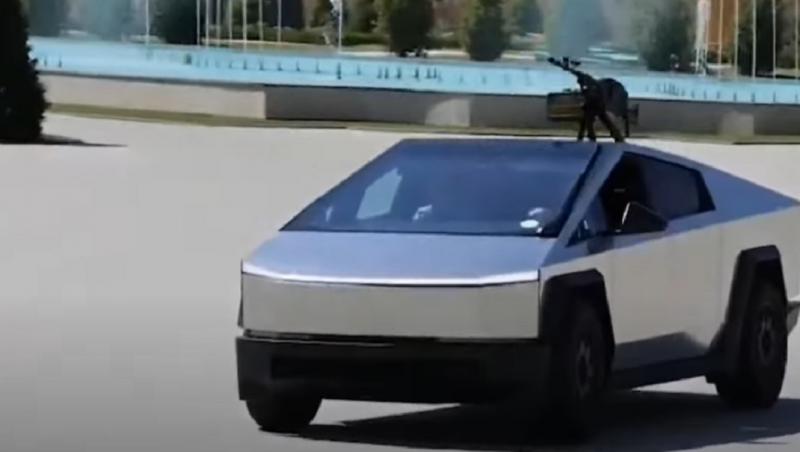 Kadîrov se laudă cu o Tesla Cybertruck, pe care a montat o mitralieră, şi ameninţă că o trimite pe front. Aliatul lui Putin îl laudă pe Elon Musk