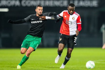 Ben Sahar (tricou negru) este vedeta celor de la Maccabi Petah Tikva, adversara CFR Cluj din UEFA Conference League