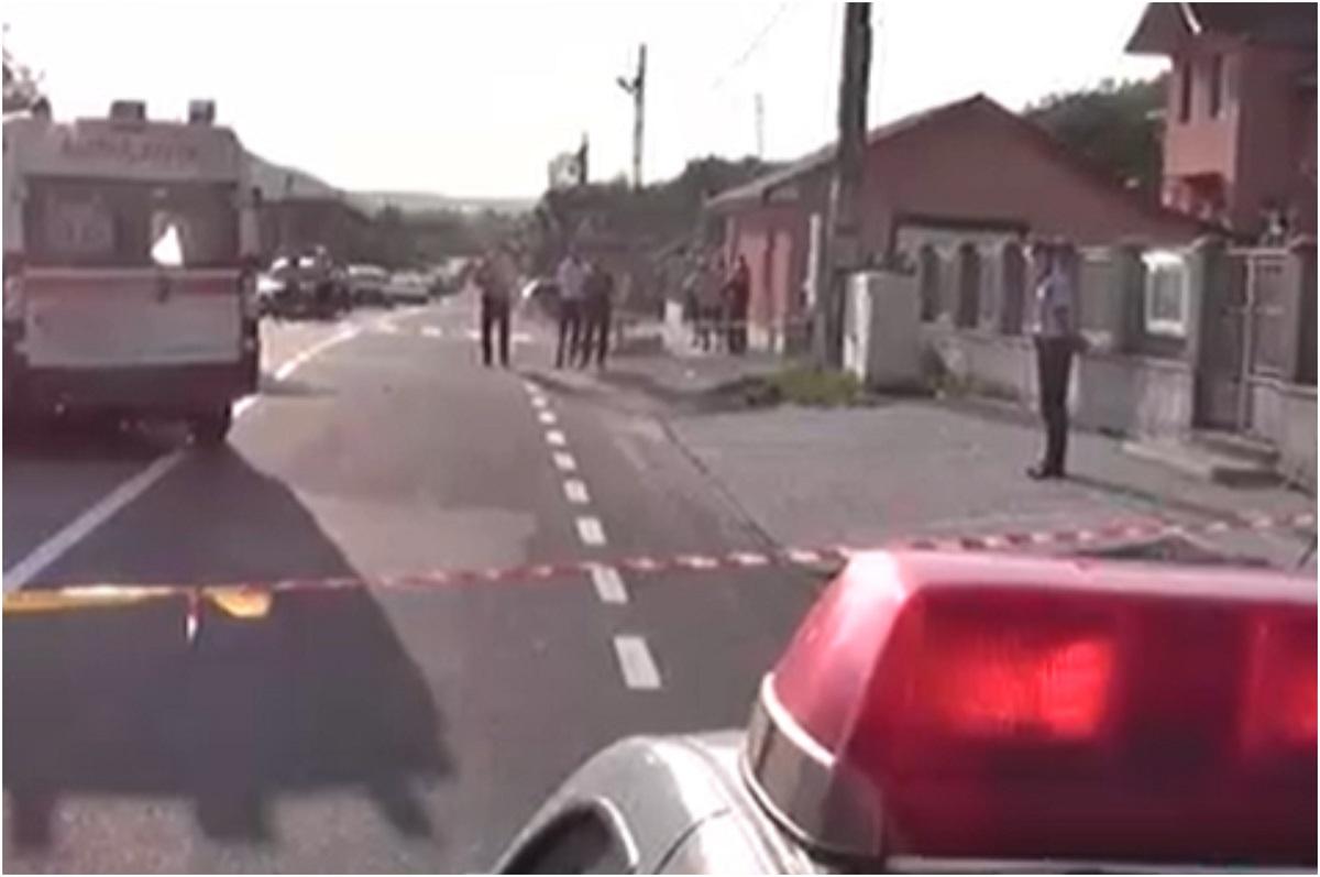 Doi copii în vârstă de 10 și 12 ani, spulberați de mașină în Vrancea. Au ajun în stare gravă la spital, după ce șoferul a sunat la 112