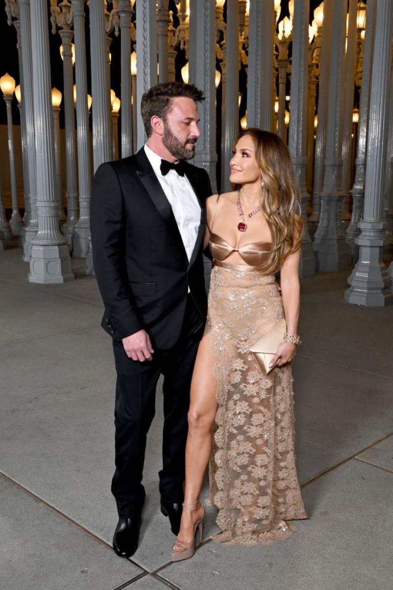 Jennifer Lopez și Ben Affleck divorțează după doi ani de căsnicie. Documentele depuse Jennifer Lopez și Ben Affleck divorțează după doi ani de căsnicie. Documentele depuse