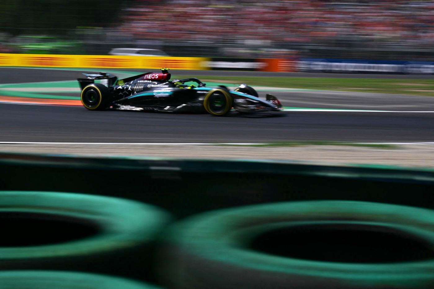 Formula 1. Programul Marelui Premiu al Italiei! Hamilton, cel mai rapid în a treia sesiune de antrenamente. Cursa e duminică, pe Antena 1 şi în AntenaPLAY, de la 15:45