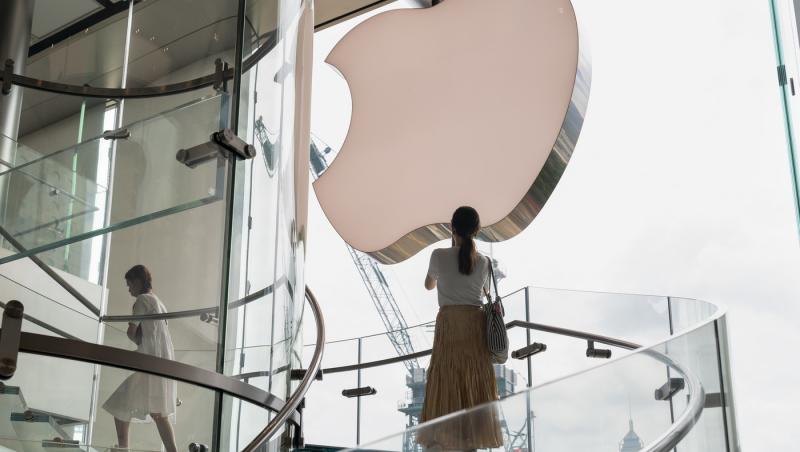 Mutare rară făcută de Apple. Gigantul american face primele concedieri