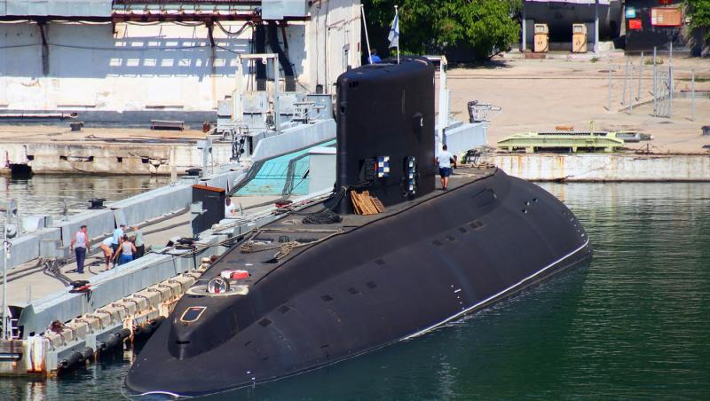 Ucraina susţine că a scufundat un submarin rusesc. Ar fi vorba despre submarinul "Rostov pe Don", staţionat în Crimeea