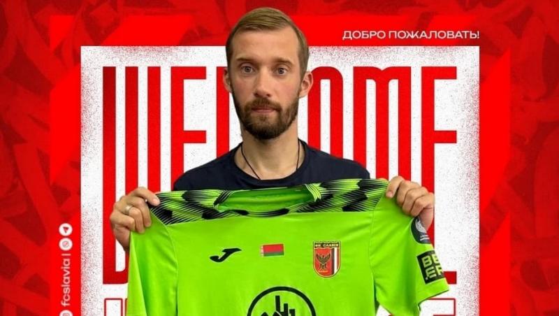 Un altfel de transfer. Un fotbalist din Ucraina a trecut Tisa înot, în România, apoi a mers să semneze cu o dublă campioană din Belarus