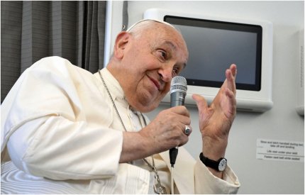 Papa Francisc laudă "capacitatea de dialog” a Chinei și și a numit-o "o mare ţară"