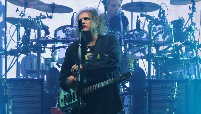 The Cure anunţă lansarea albumului "Songs of a lost world". Este primul după 16 ani de pauză