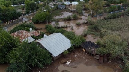 Hidrologii au prelungit alerta de inundatii pentru râuri din Galati, Vaslui şi Iaşi. Risc major de viituri, până miercuri la prânz