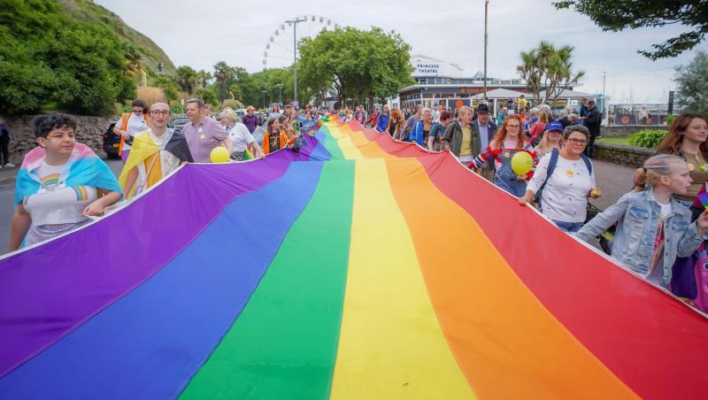 Georgia adoptă o lege anti-LGBT şi interzice intervenţiile de schimbare de gen