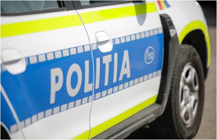 Doi poliţiști din Mureş, acuzaţi că au bătut un adolescent de 17 ani. Mărturia mamei băiatului