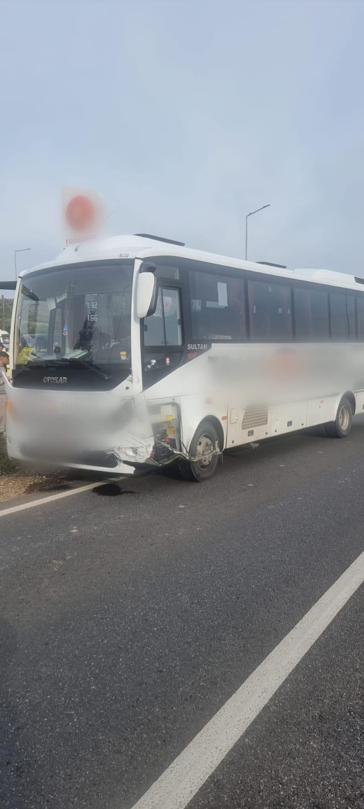 O mamă cu doi copii mici în mașină. accident înfiorător pe Drumul Morții E85, în Suceava