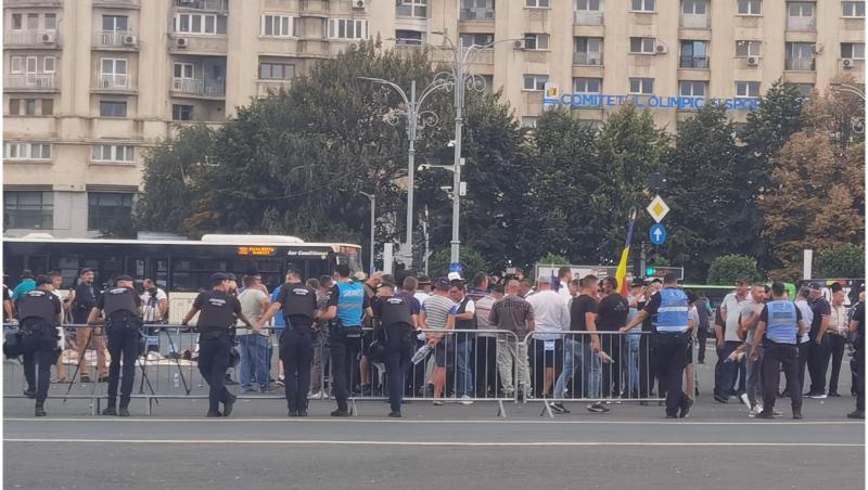 O jandarmeriţă a fost lovită cu o talangă la protestul crescătorilor de animale din Bucureşti. Agresorul a refuzat să se legitimeze