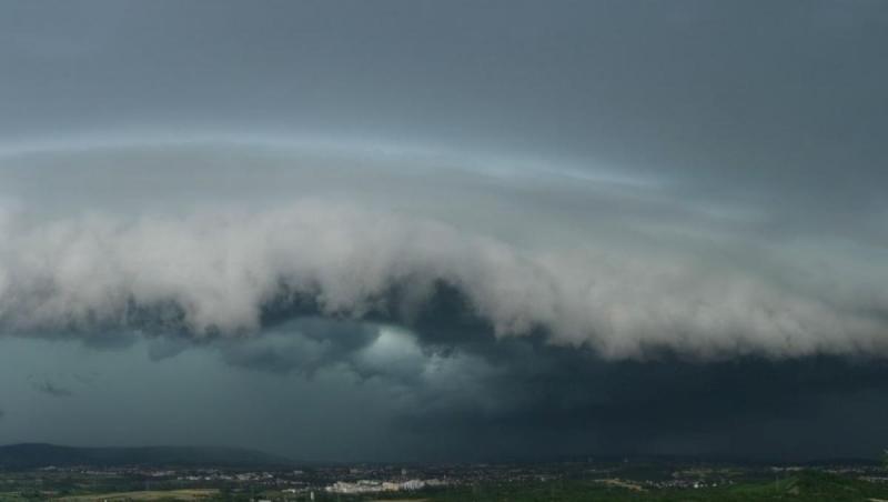 Vremea se răceşte brusc în România: cât scad temperaturile peste noapte. Avertismentul meteorologilor ANM