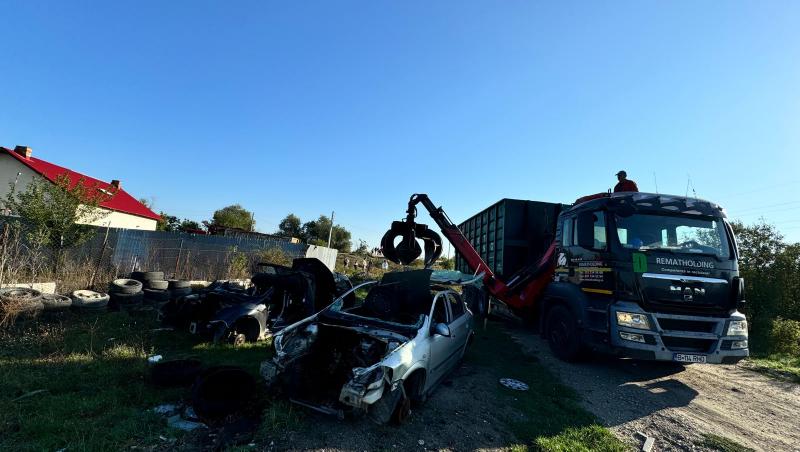 Controale la mafia gunoaielor din Dâmboviţa. 30 de tone de deşeuri au fost confiscate