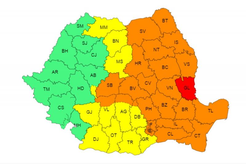Primul judeţ care intră sub cod roşu de ploi torenţiale, de luni noapte. Cantităţile de apă vor ajunge până la 100 l/mp
